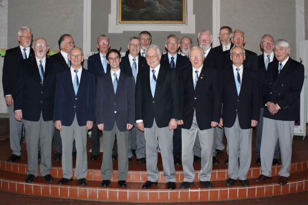 Kieler Kammerchor nach dem Auftritt in der Michaeliskirche am 8.3.2009